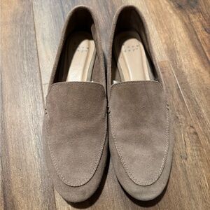 Women’s A New Day (Target) Tan Suede Leather Flat Loafers